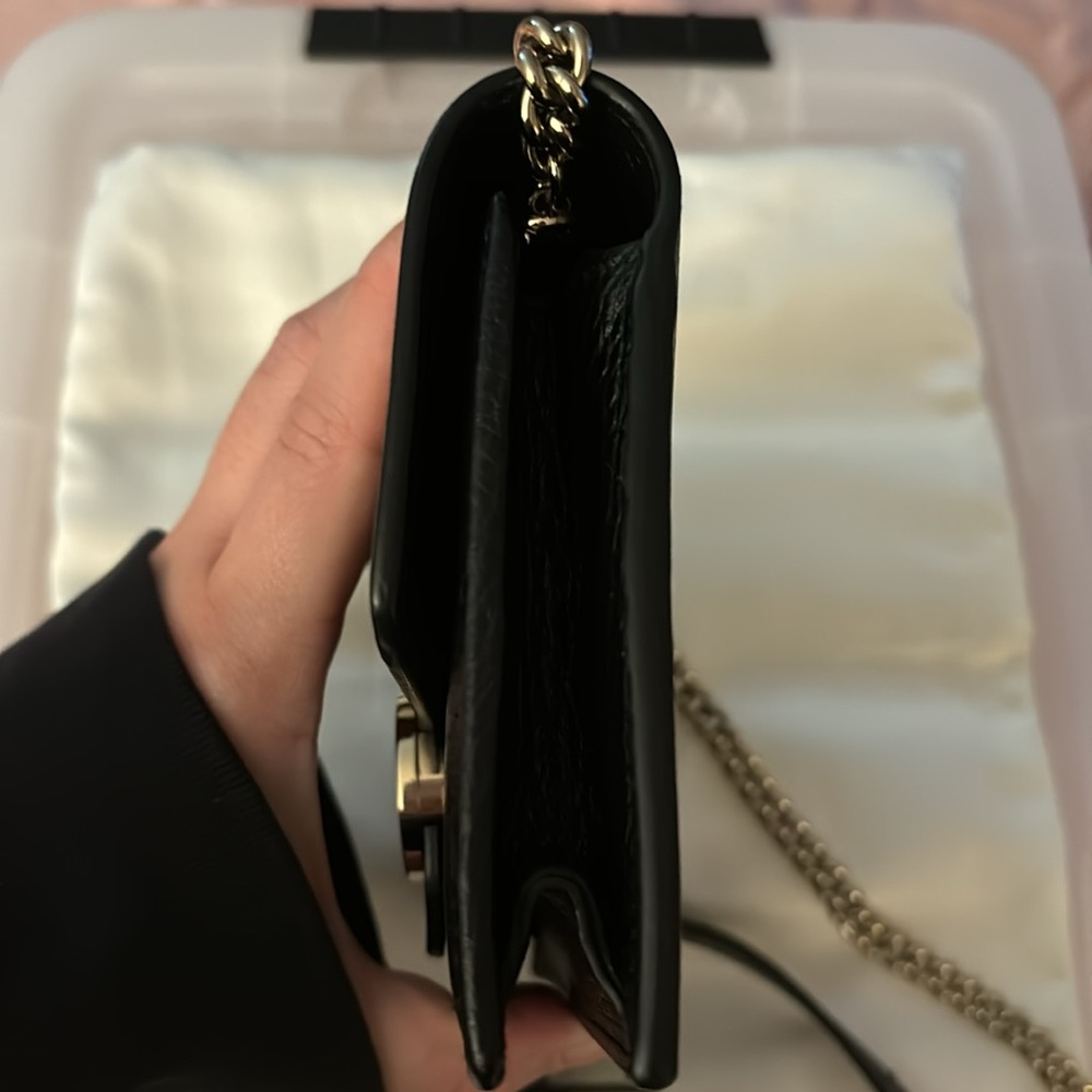 Gucci Interlocking Wallet On Chain Pebbled Leathe… - image 3